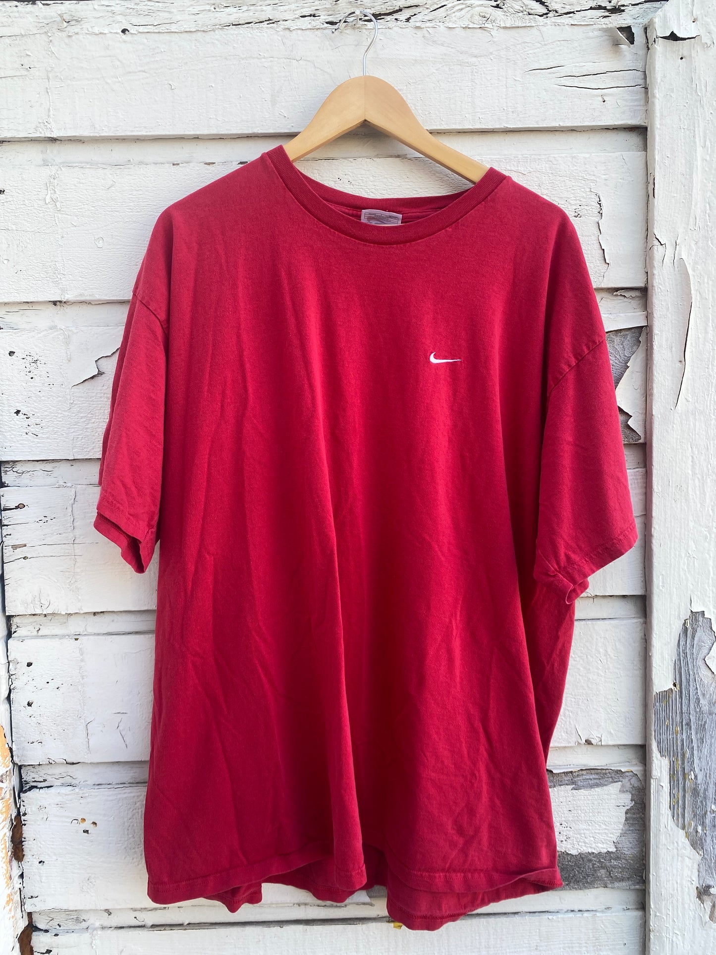 Red Nike embroidered mini swoosh XXL